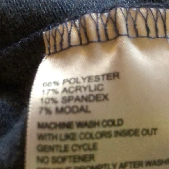 Tommy Bahama Pullover - Picture 4 of 5